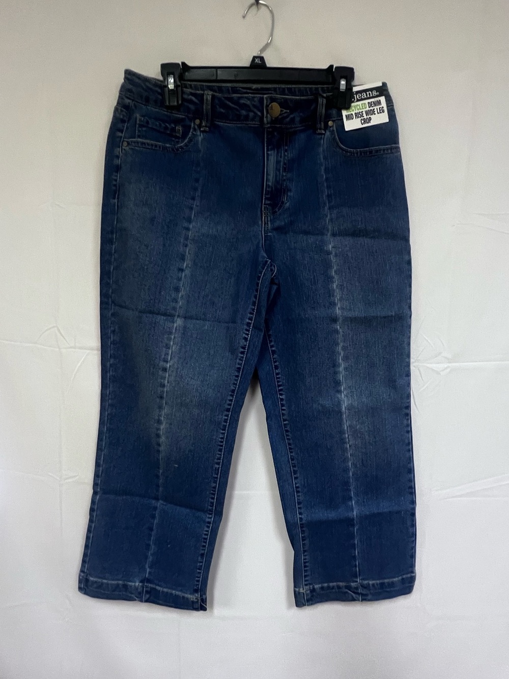 NEW D.Jeans mid rise wide leg crop size: 10